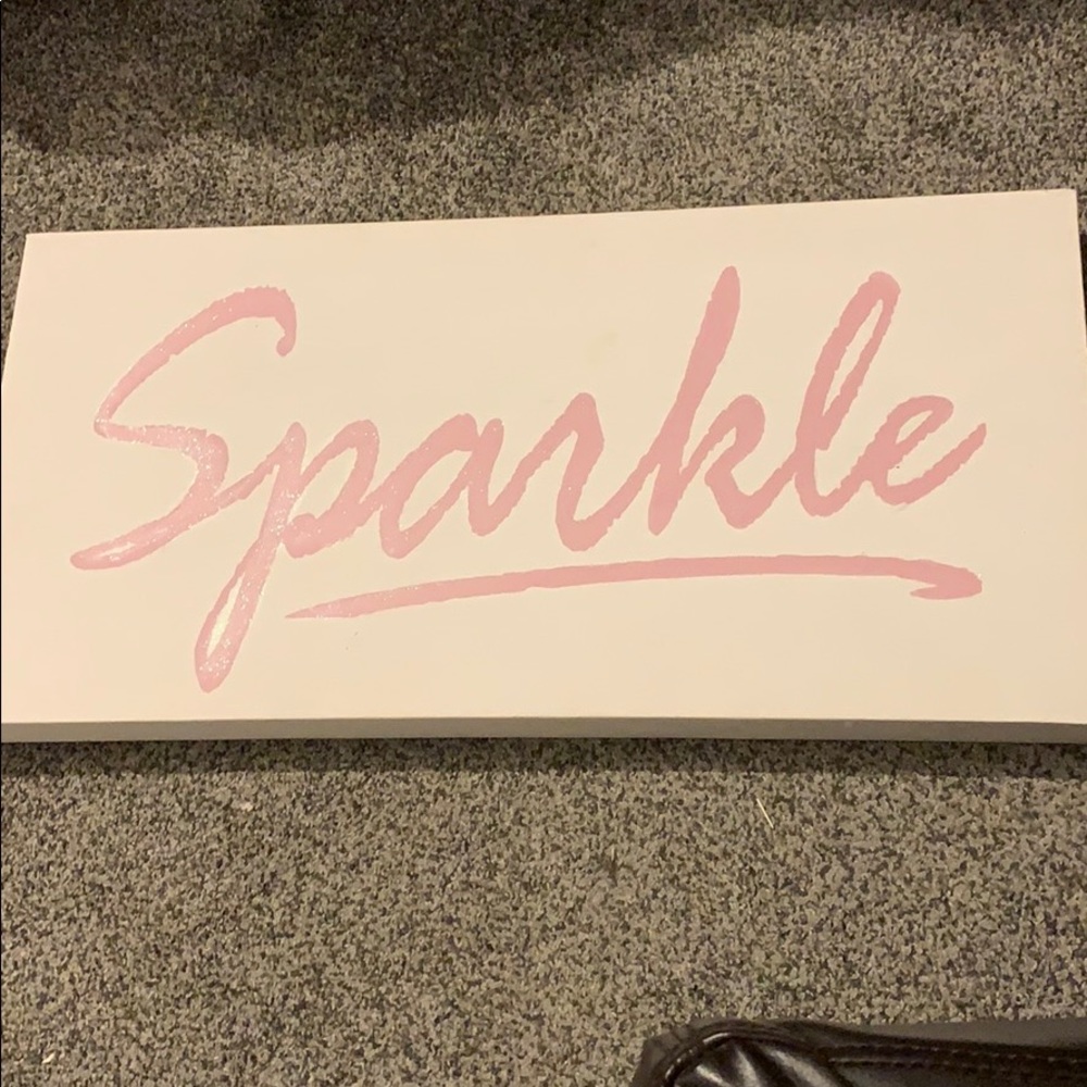 Poster board decor